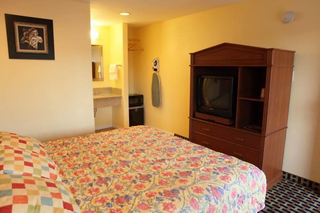 Bay Breeze Inn Окленд Екстер'єр фото